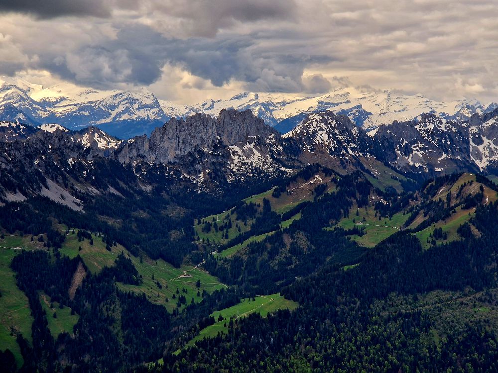 6.%20Kurz%20vor%20dem%20Gipfel%20-%20Gastlosenblick 6.%20Kurz%20vor%20dem%20Gipfel%20-%20Gastlosenblick